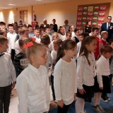 dzieci-spiewaja-i-mowia-wiersze