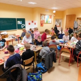 mali-wolontariusze-robia-prezenty