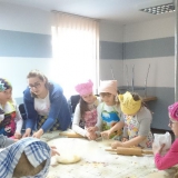 dzieci-lepia-pierogi